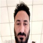 Español nativo que vivió ocho años en Malta.